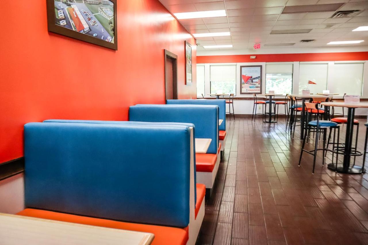 Howard Johnson By Wyndham Ocala Fl I-75 מראה חיצוני תמונה